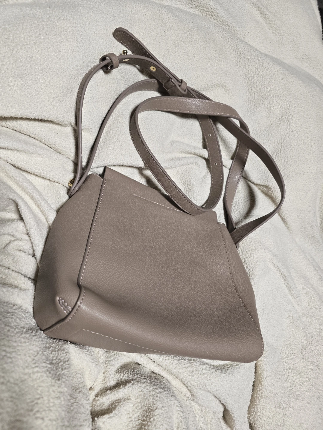 JAPAN Creme Taupe faux leather crossbody bag