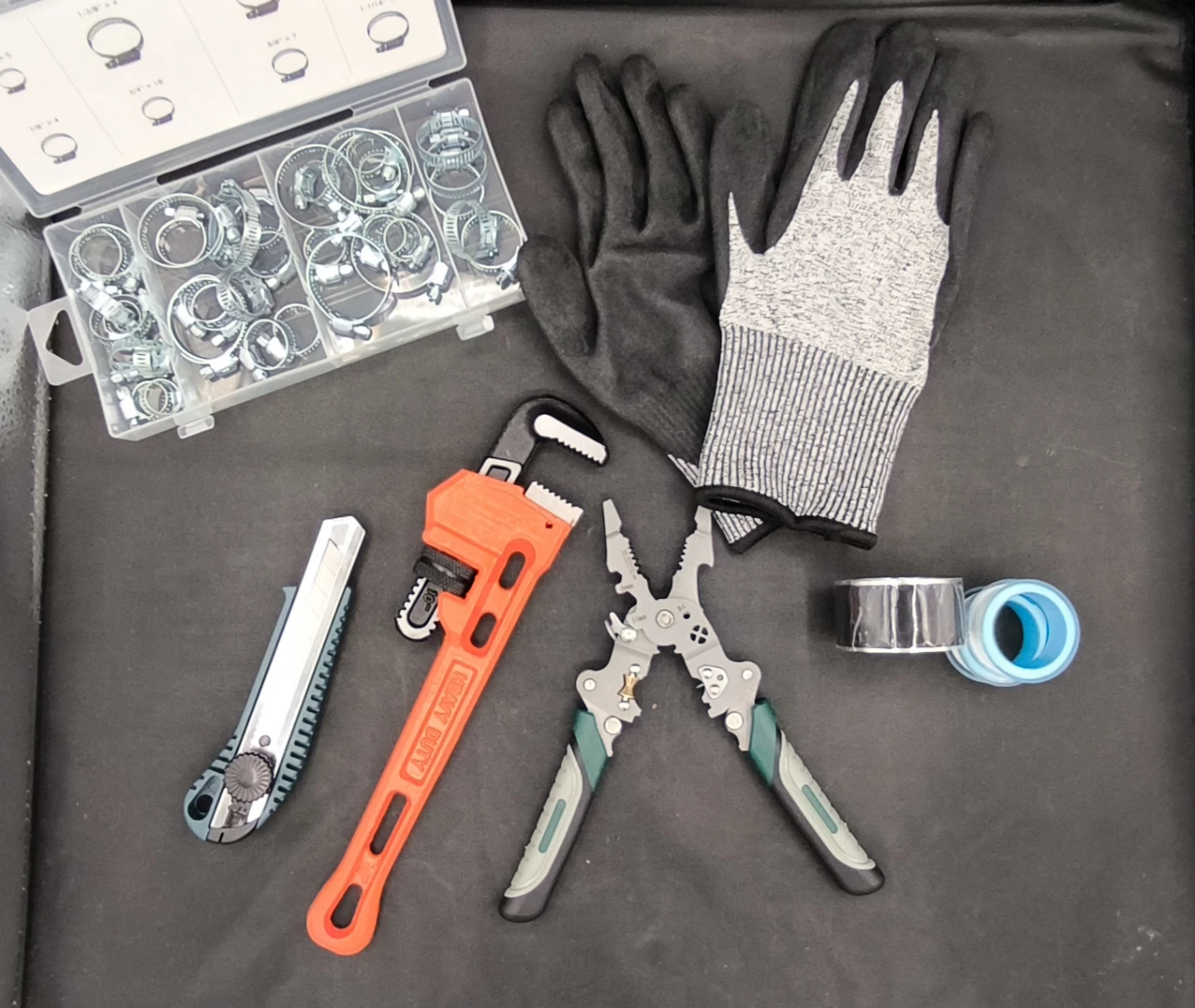 Plumbing Repair Tool Kit – 10" Pipe Wrench Included