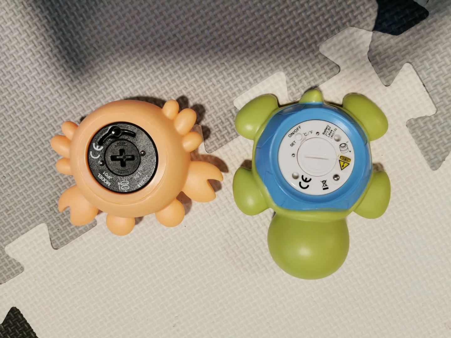 2 Baby Bath Toy Digital Thermometers Crab Turtle - photo 2