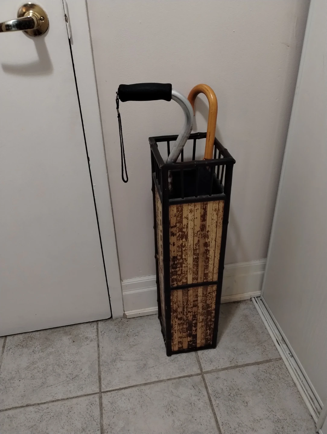 Umbrella stand