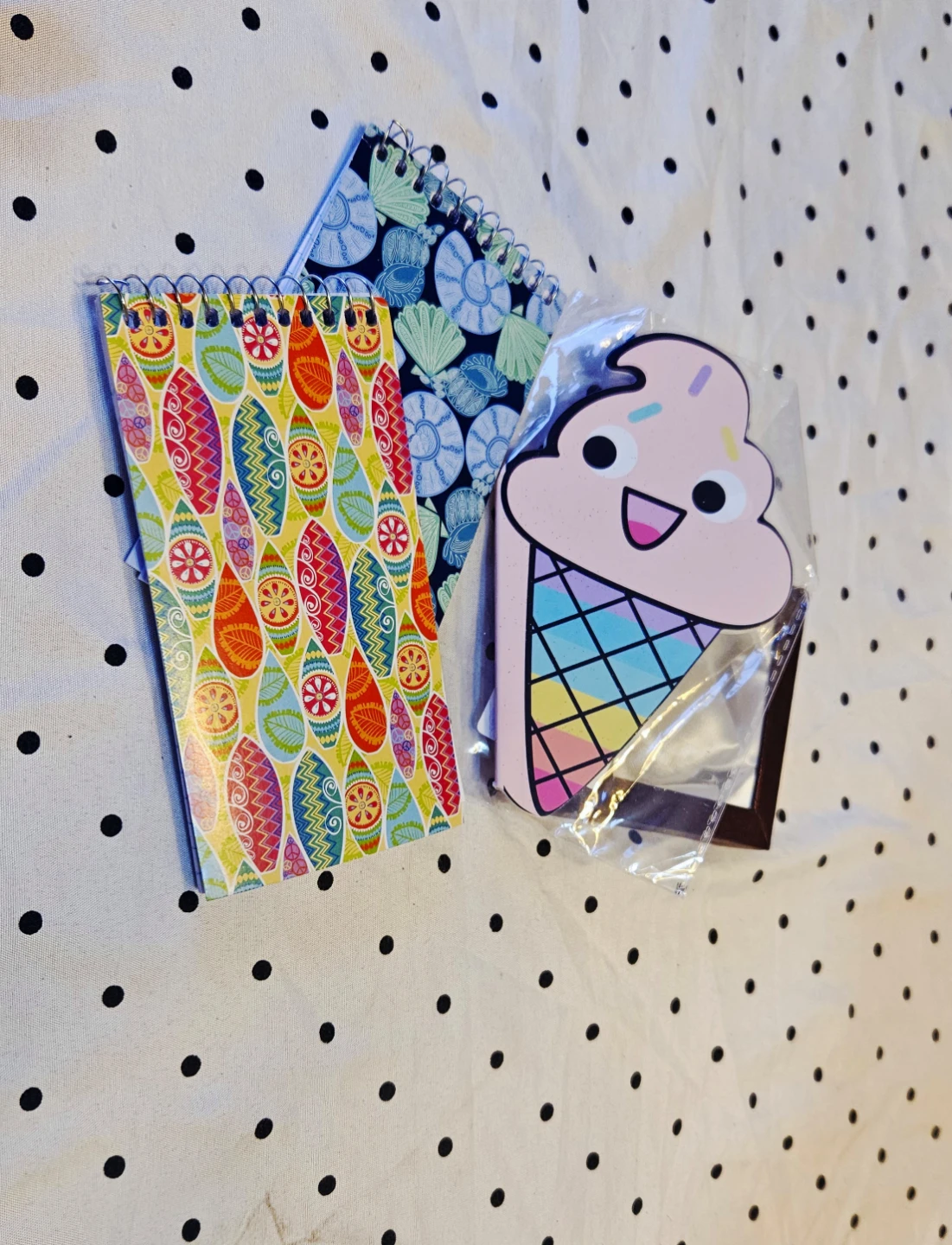 3 Mini Notebooks - photo 2