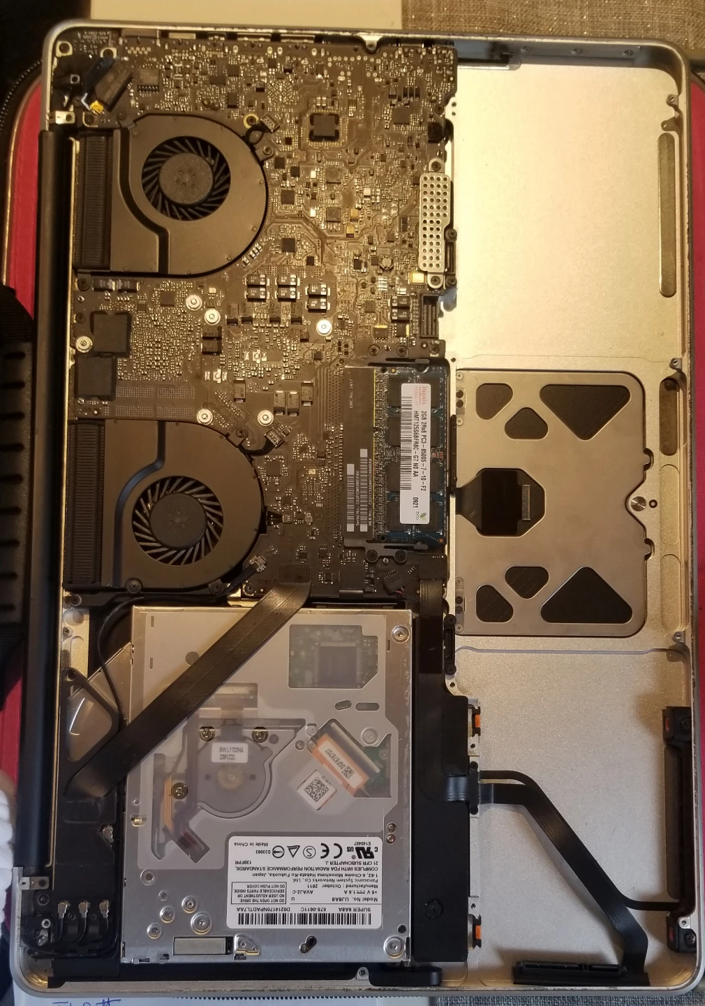Apple MacBook Pro Laptop for parts - photo 3