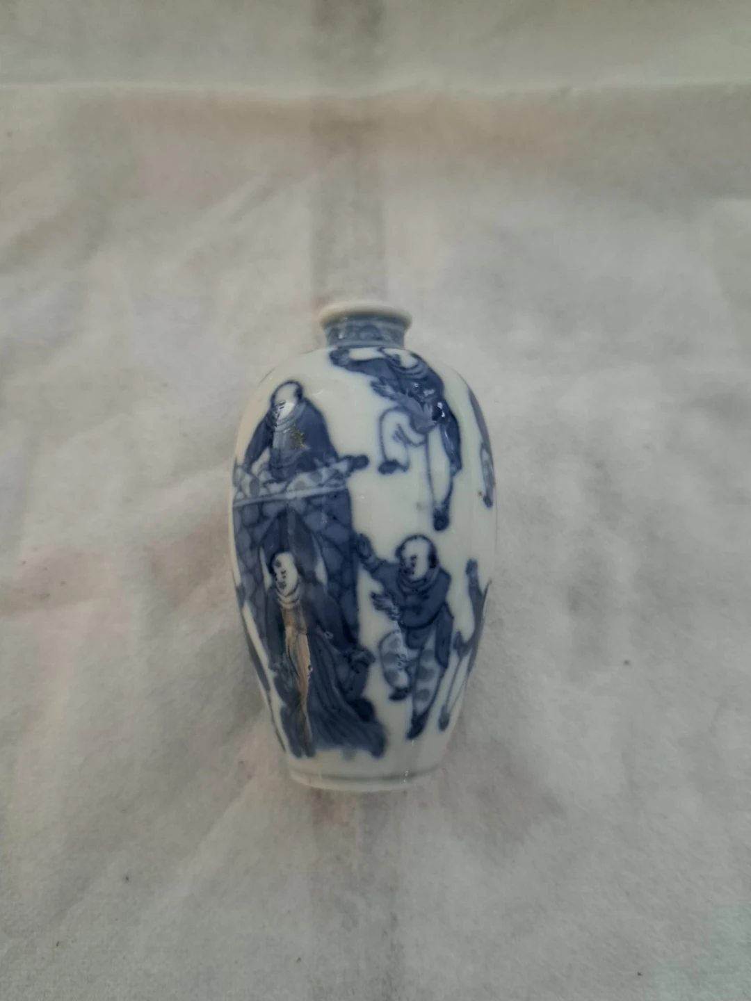 Blue and White Porcelain Snuff Bottle - photo 2
