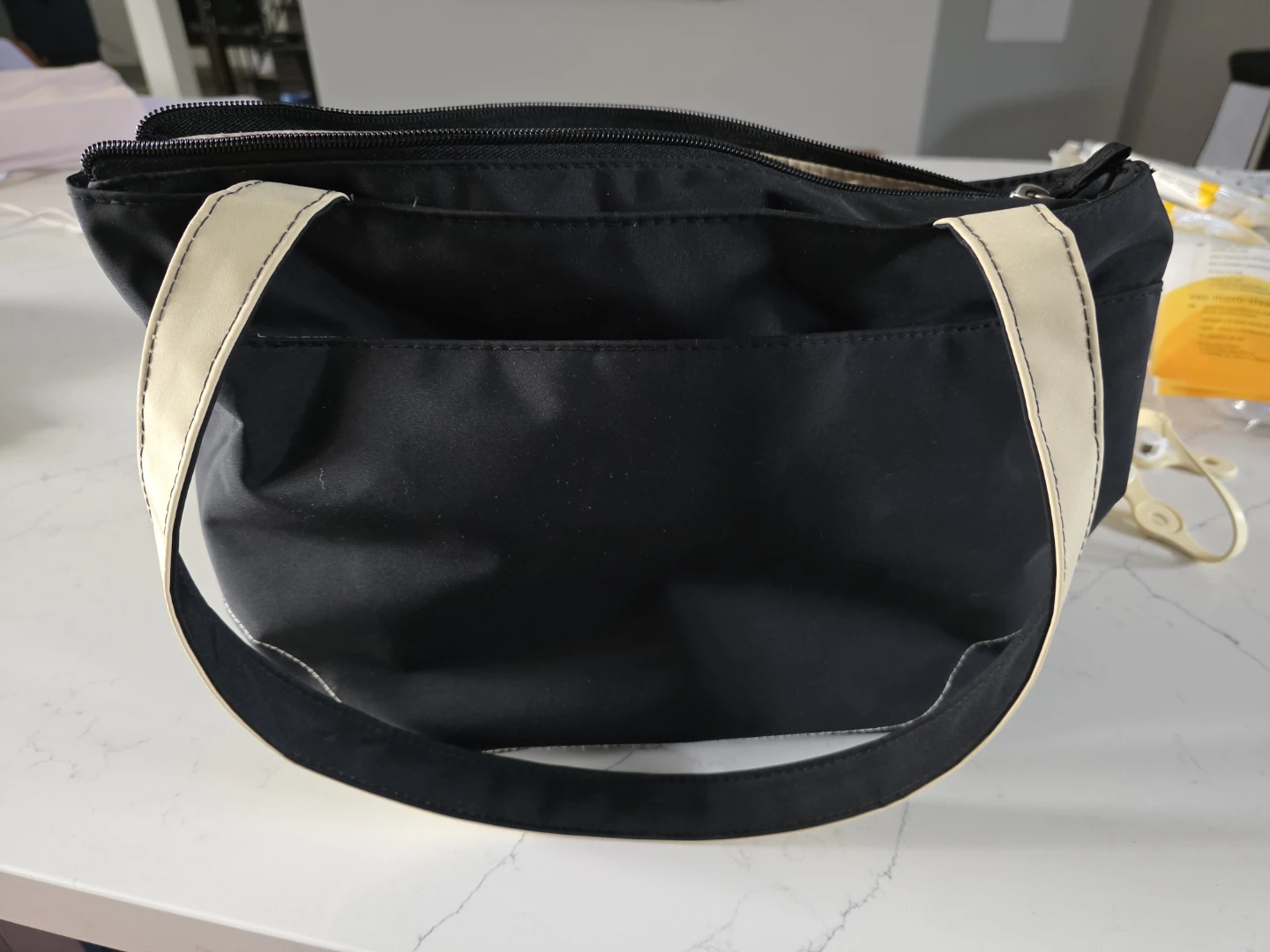 Medela Pump Accessories + Storage Bag (Bundle) - photo 5