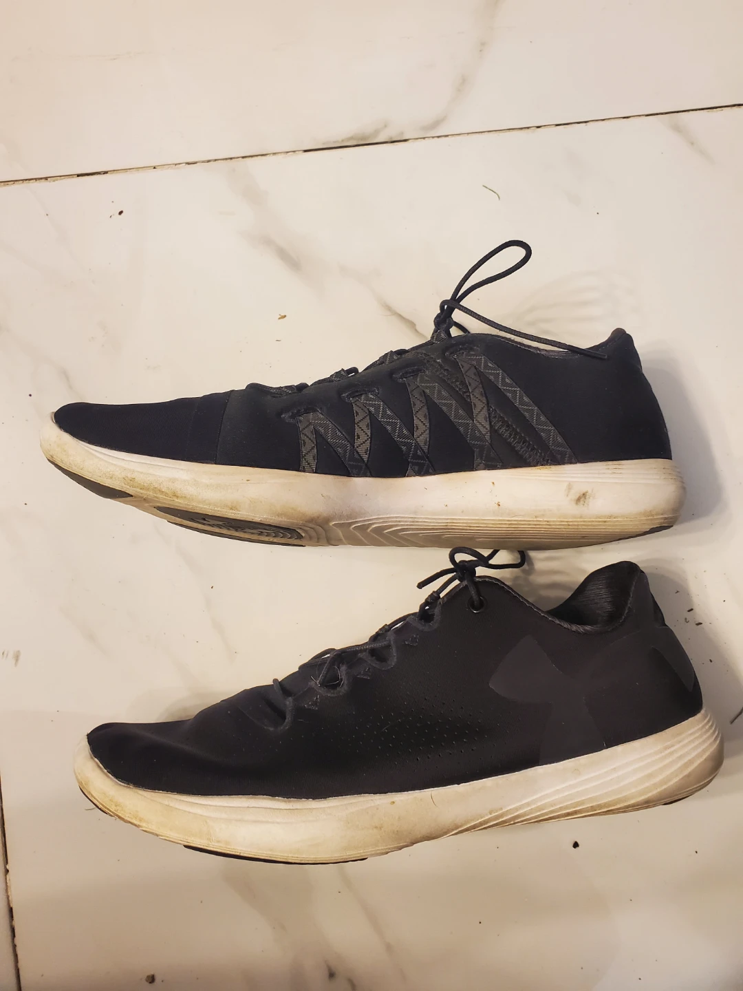Yourh Under Armour Shoes Size 7 - photo 2