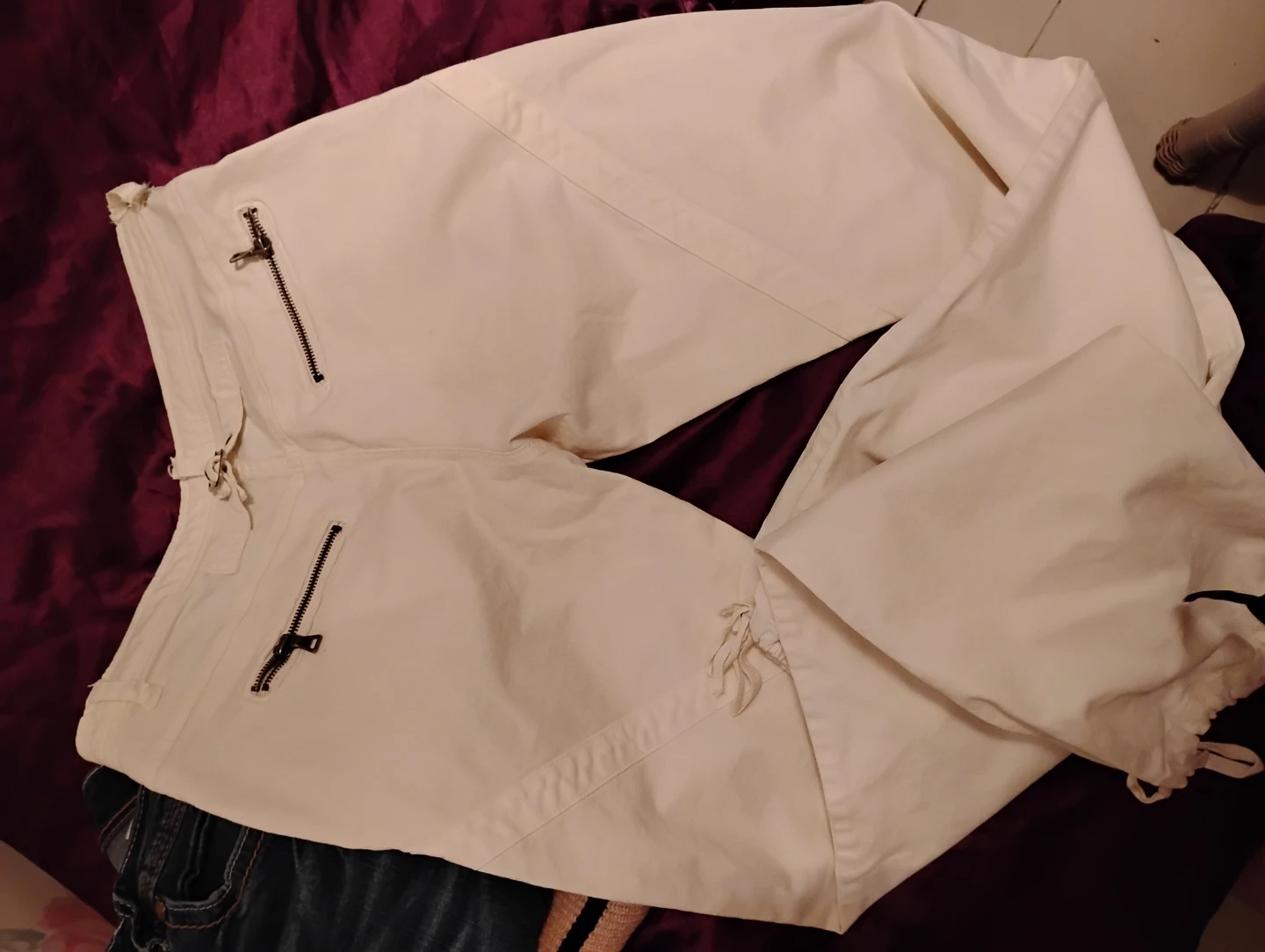 Guess Jeans Womens White Cargo Pants - photo 2