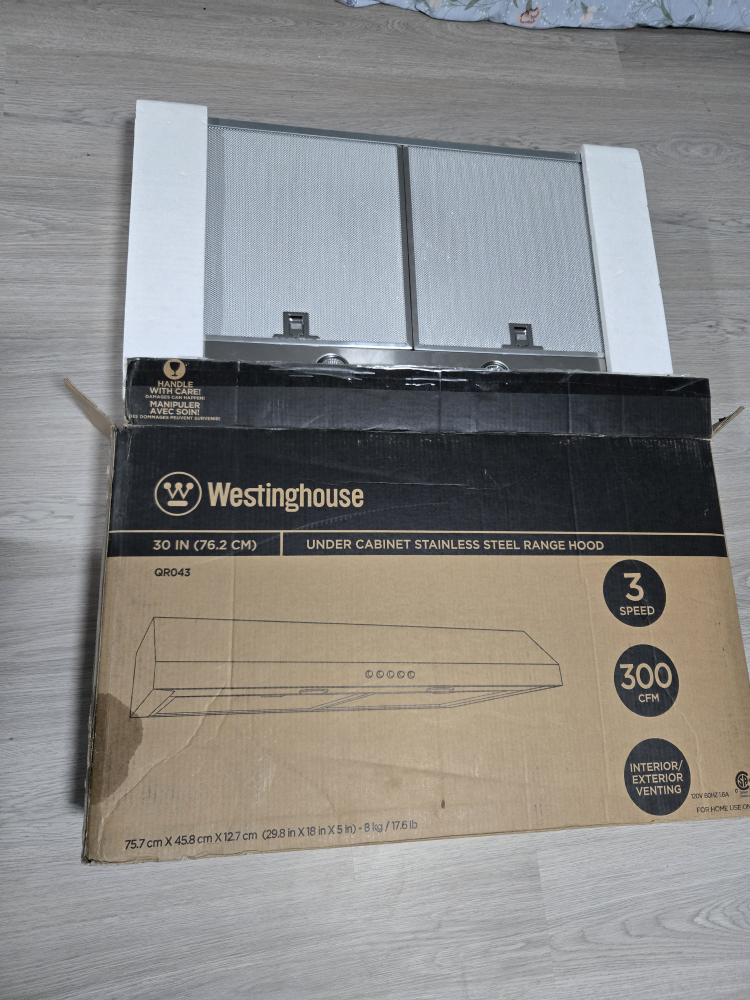 Westinghouse 30" Under Cabinet Stainless Steel Range Hood - photo 3