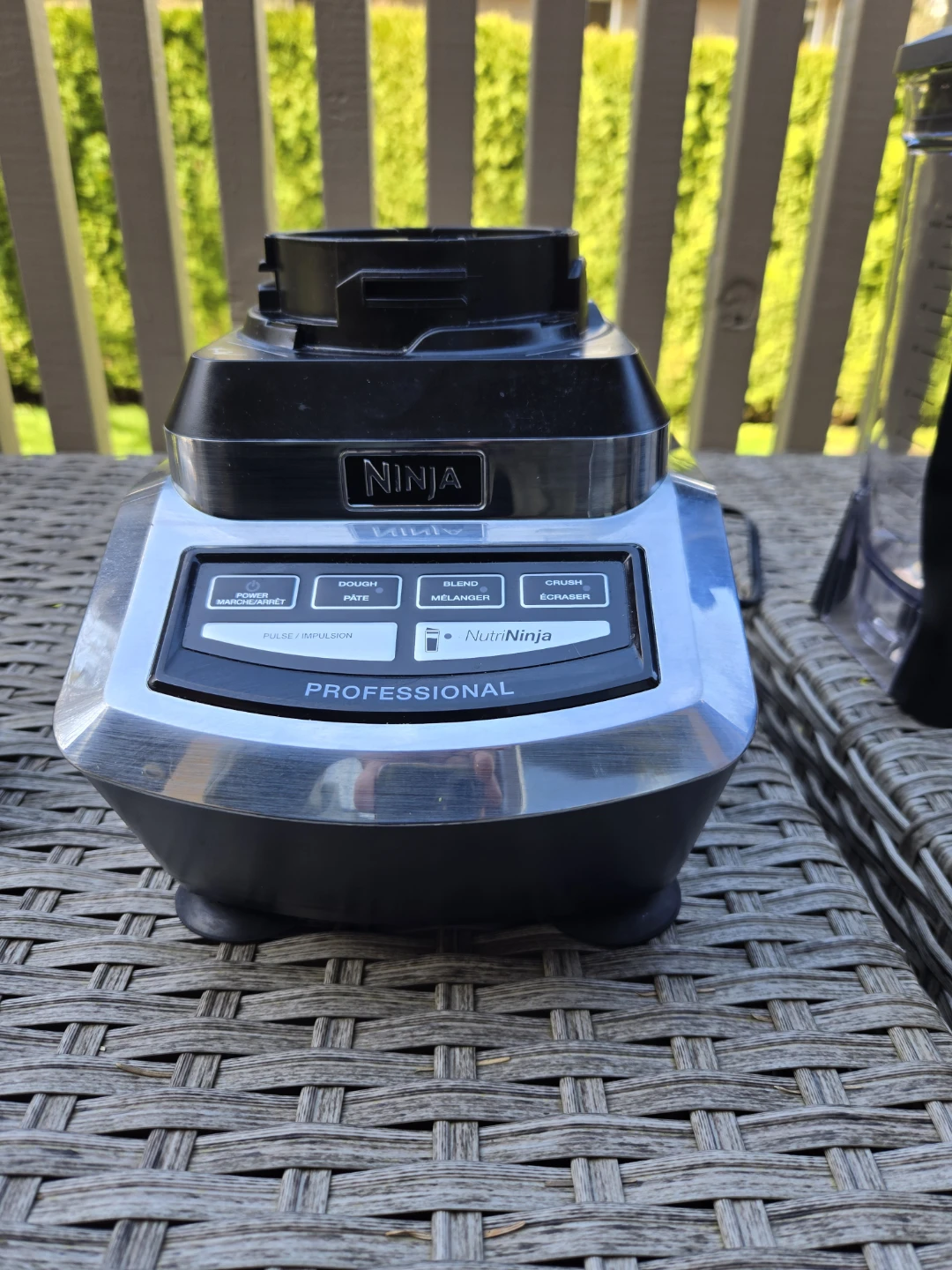 Ninja Professional Blender and Food Processor (BL80C) - photo 2
