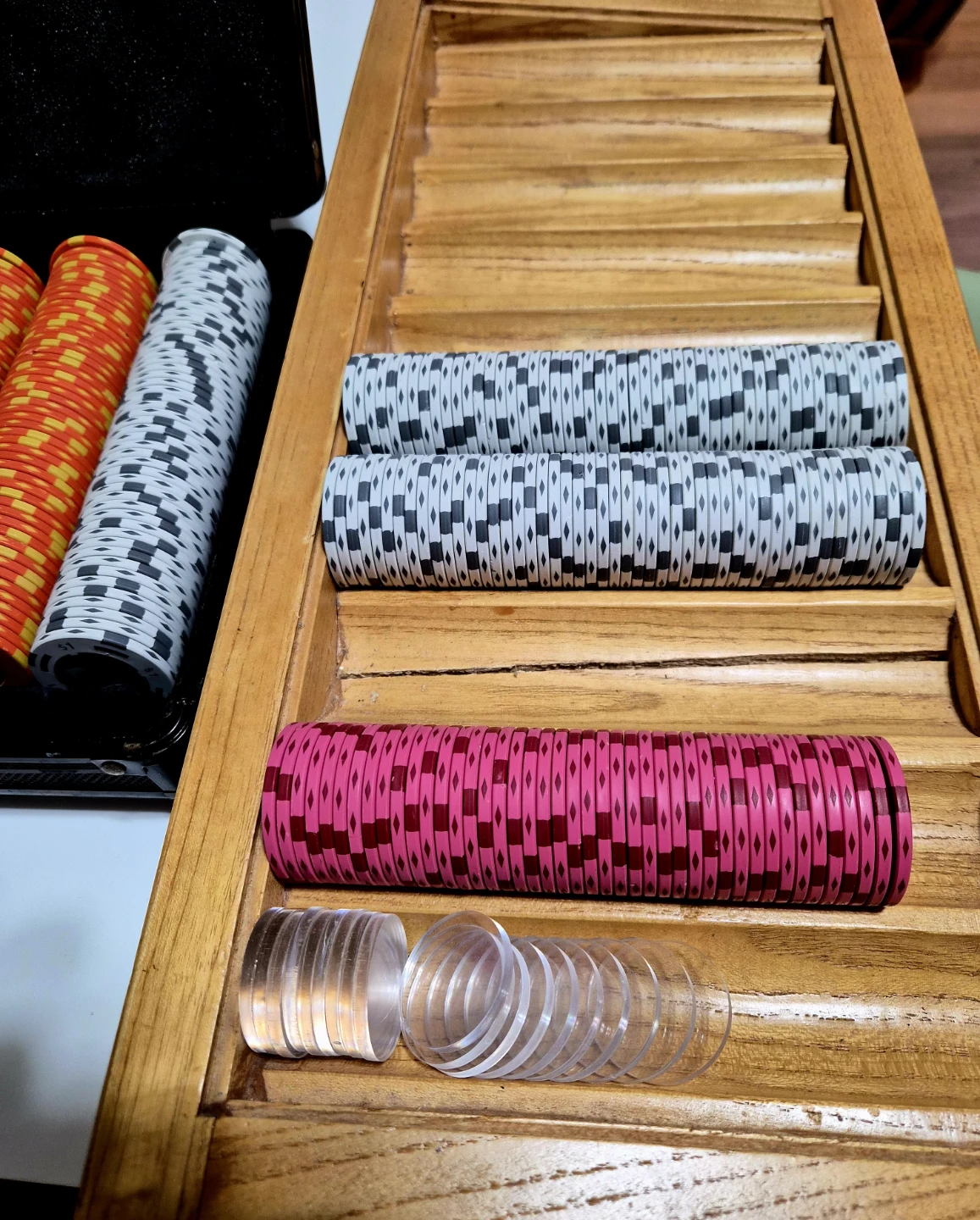 🃏Poker Chip Set with Case, Tray, 2 KEM Deck of Cards - photo 2