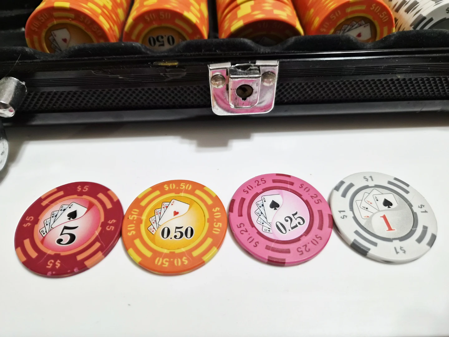 🃏Poker Chip Set with Case, Tray, 2 KEM Deck of Cards - photo 3