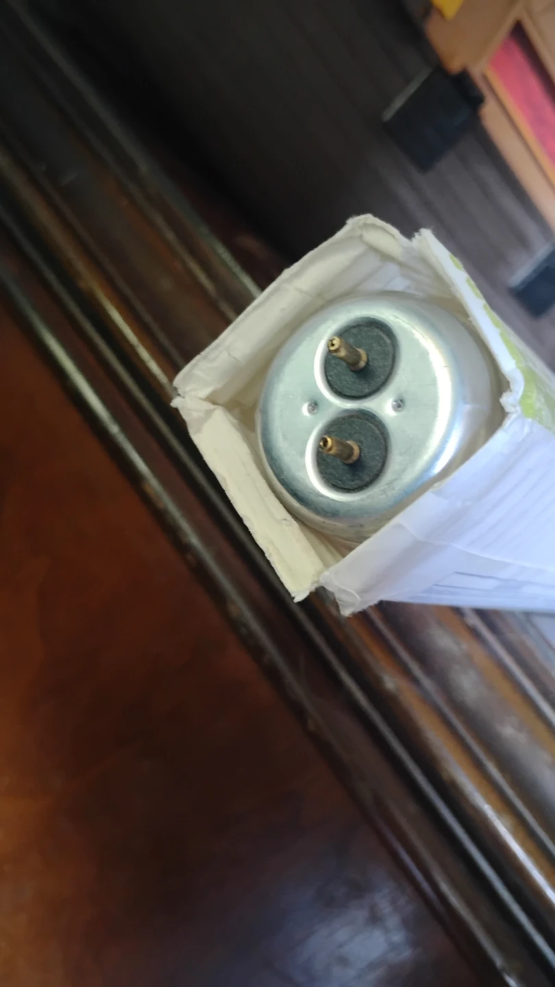GE 24" F20 T12 Plant & Aquarium Light Bulb - photo 4