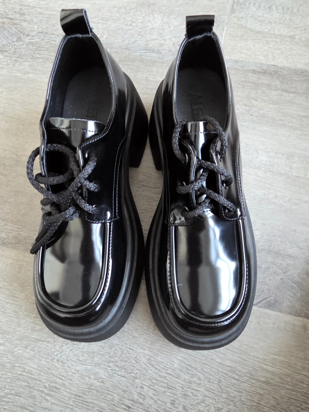 Brand new Size 8.5 Platform Square Heels Lace-Up Shoes Boots - photo 2