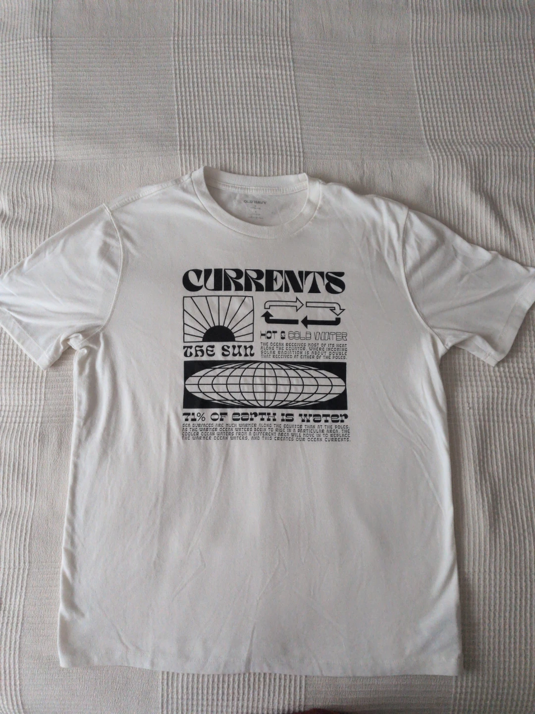 Old Navy White "Currents" Graphic T-Shirt