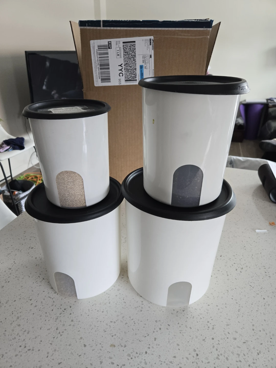 Tupperware Cannister Set - Set of 4 - photo 2