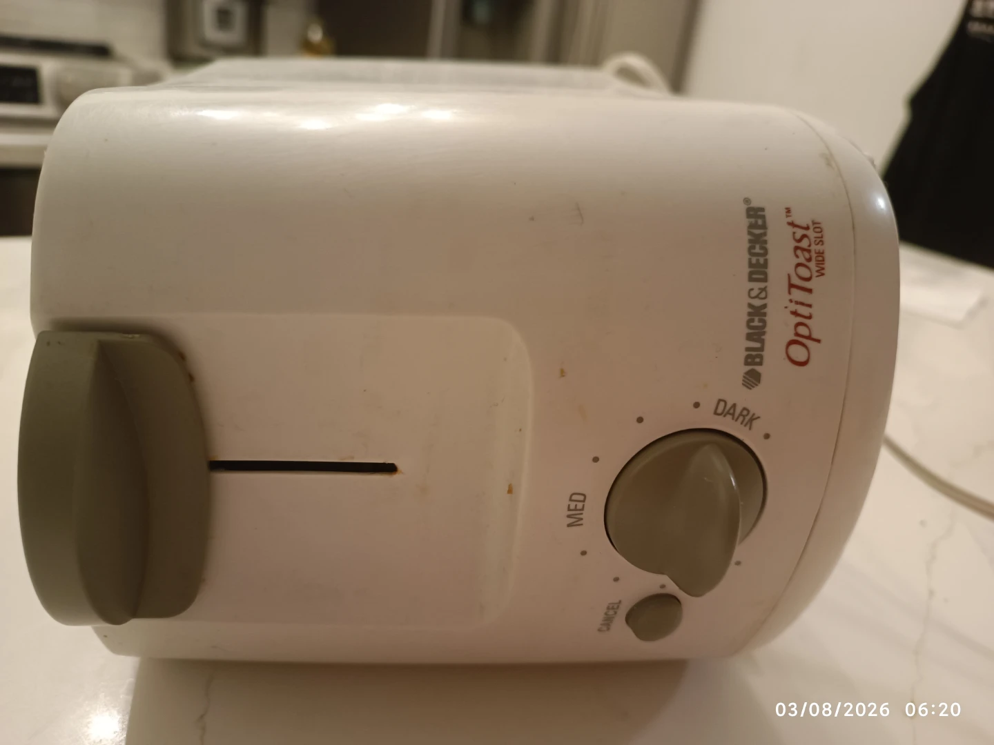 Black & Decker OptiToast Wide Slot Toaster