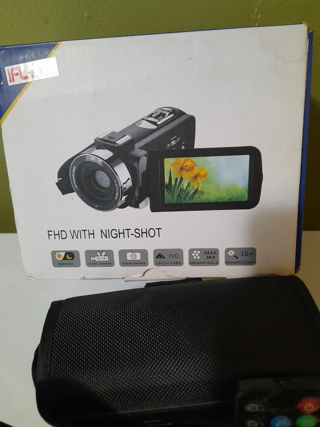 HD Digital Video Camera with 16x Powerful Zoom - photo 5