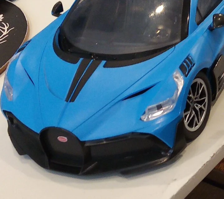 Bugatti W16 Diecast Model Car - Blue - photo 2