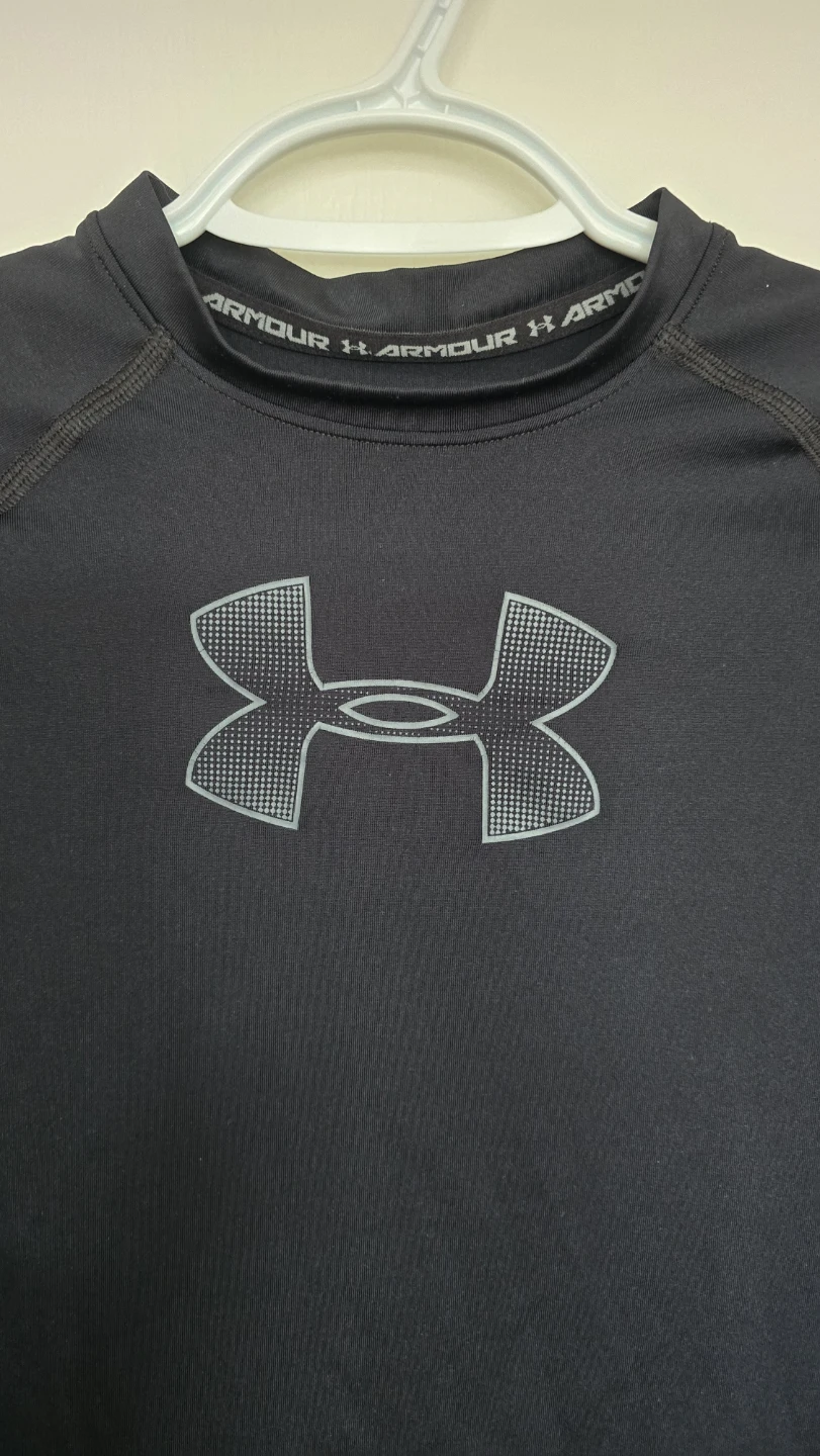 NEW Under Armour HeatGear Long Sleeve Compression Shirt YXL - photo 2