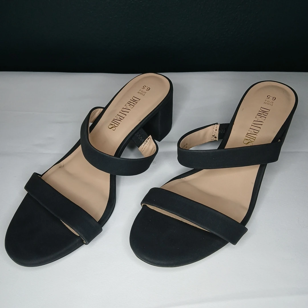 Dream Pairs Two Strap Open Toe Low Block Heels US 6.5 Black