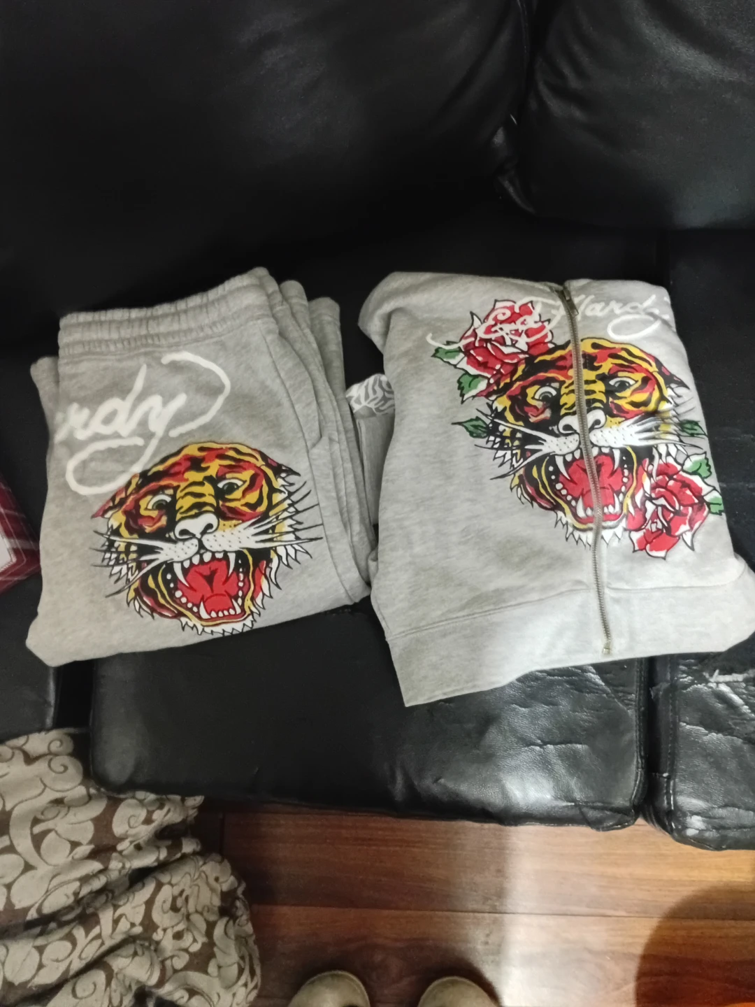 Ed Hardy Heather Grey Tiger set