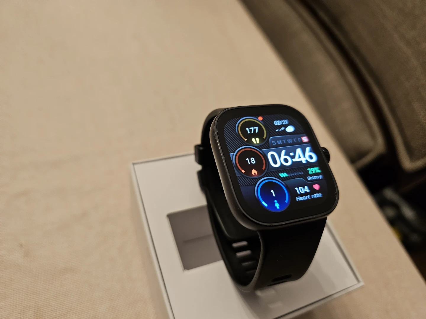 Xiaomi Redmi Watch 4 - photo 4