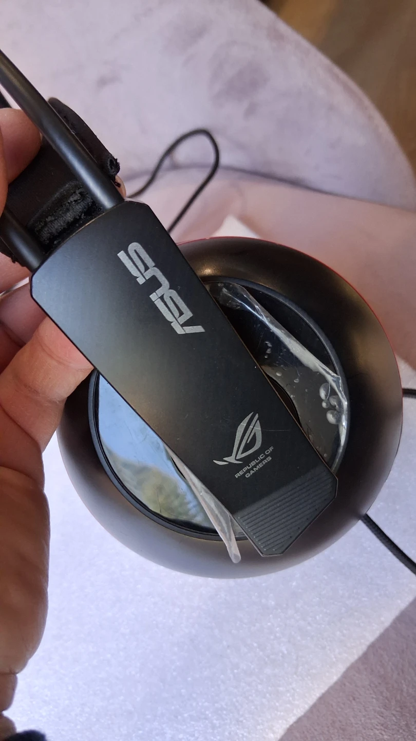 ASUS ROG GAMING HEADSET REPUBLIC OF GAMERS