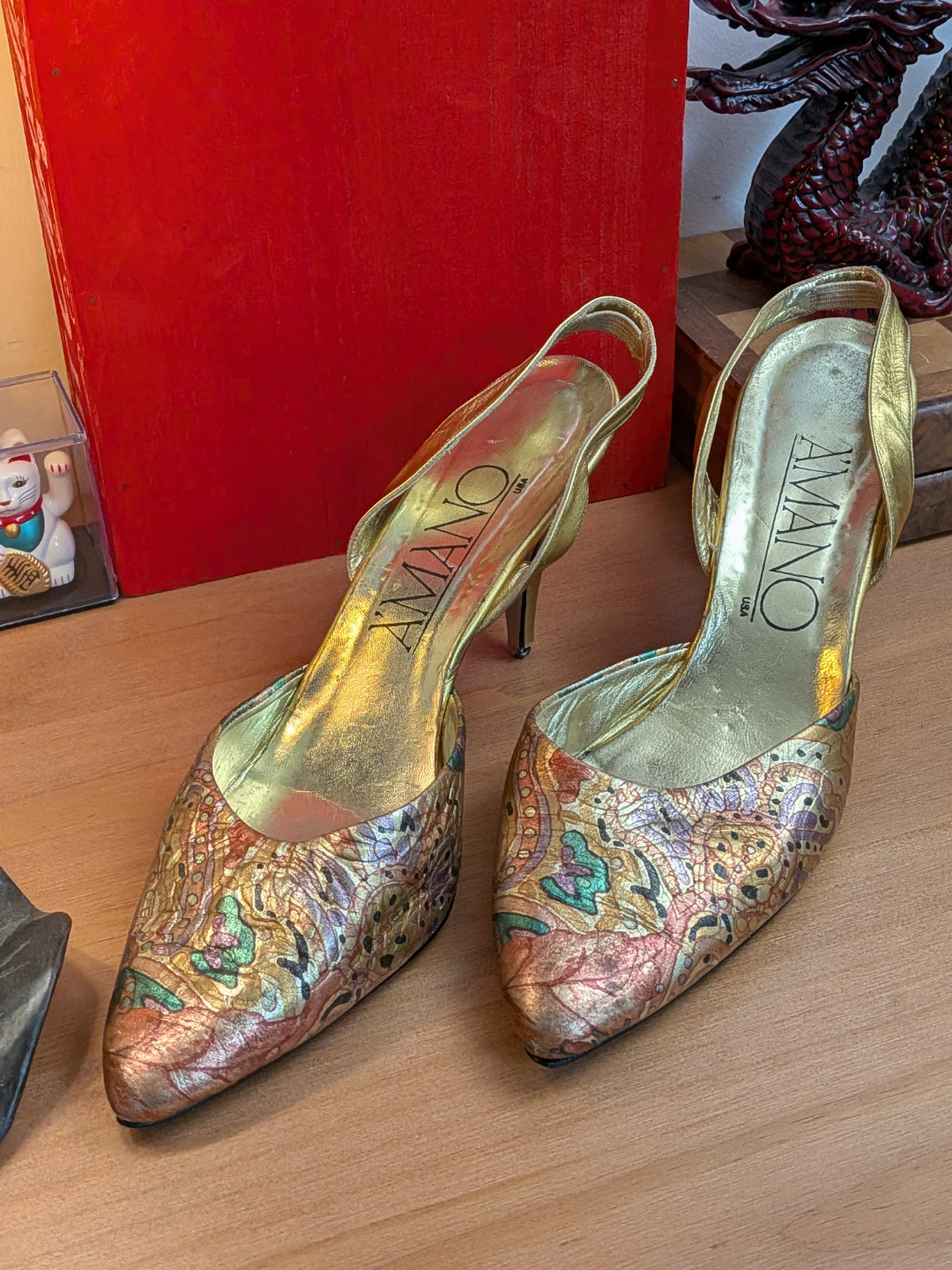 🌼 Vintage Gold Slingback Heels 🌞 size 9 ✨