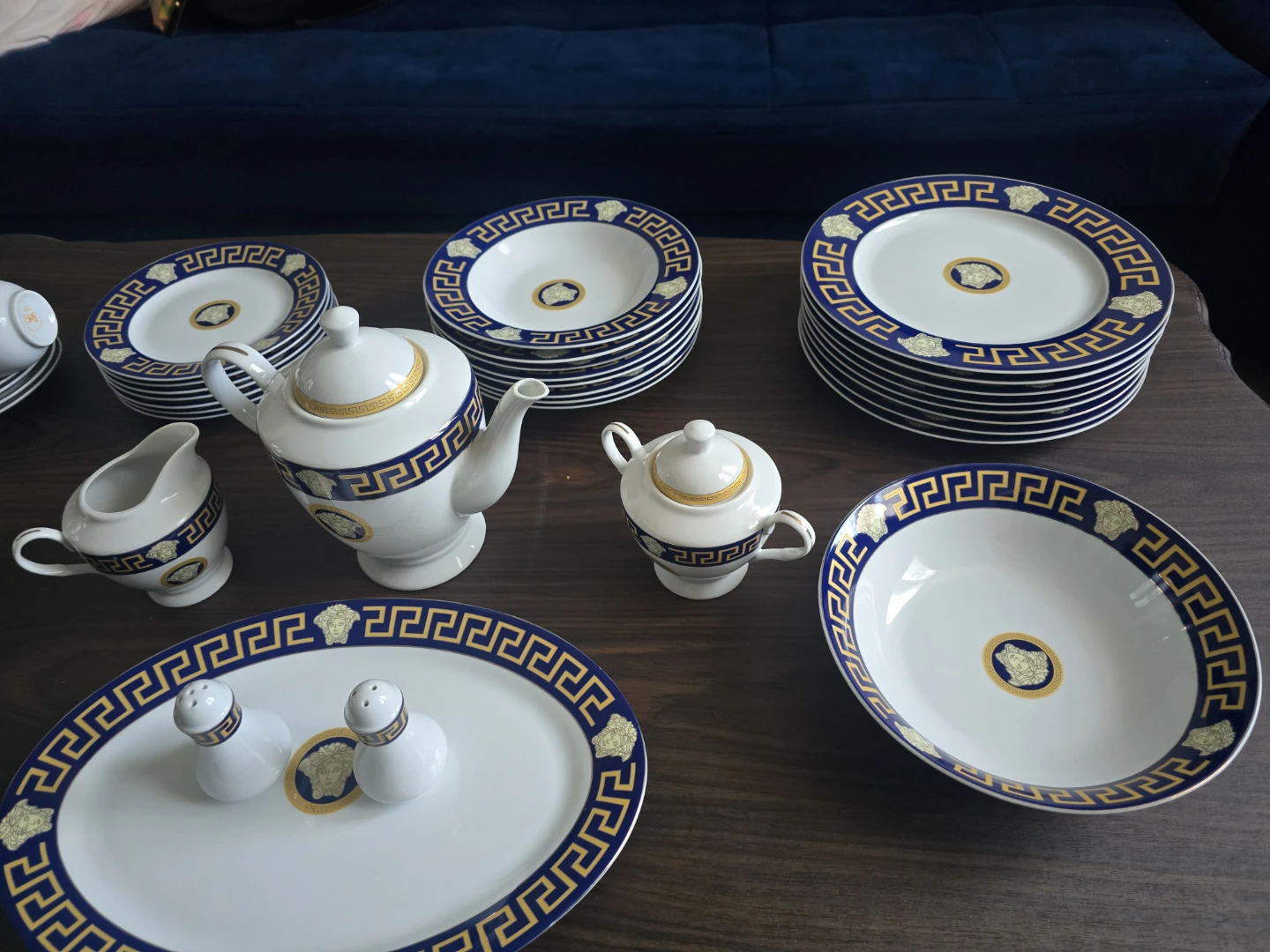 Versace Inspired Dinnerware Set - photo 3