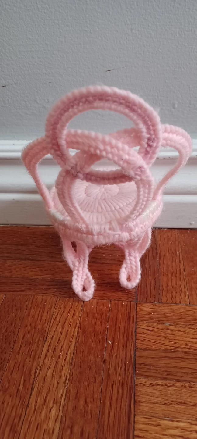 Pink Crocheted Miniature Chair - photo 2