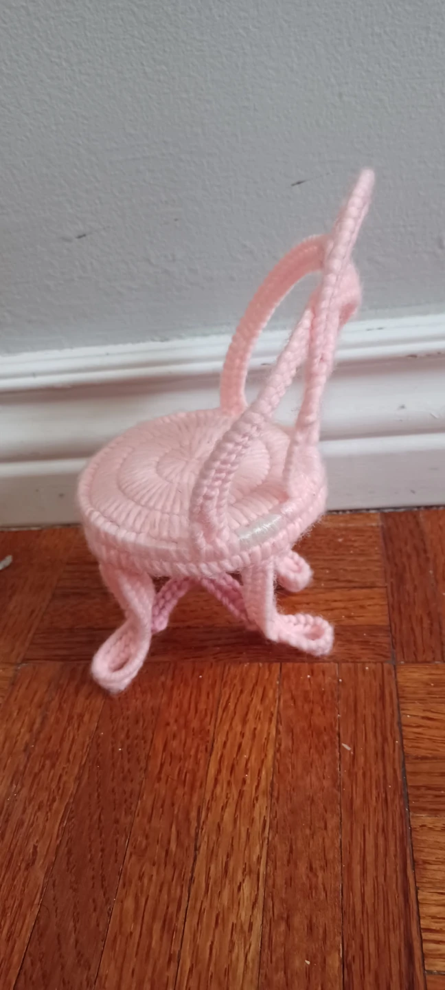 Pink Crocheted Miniature Chair - photo 3