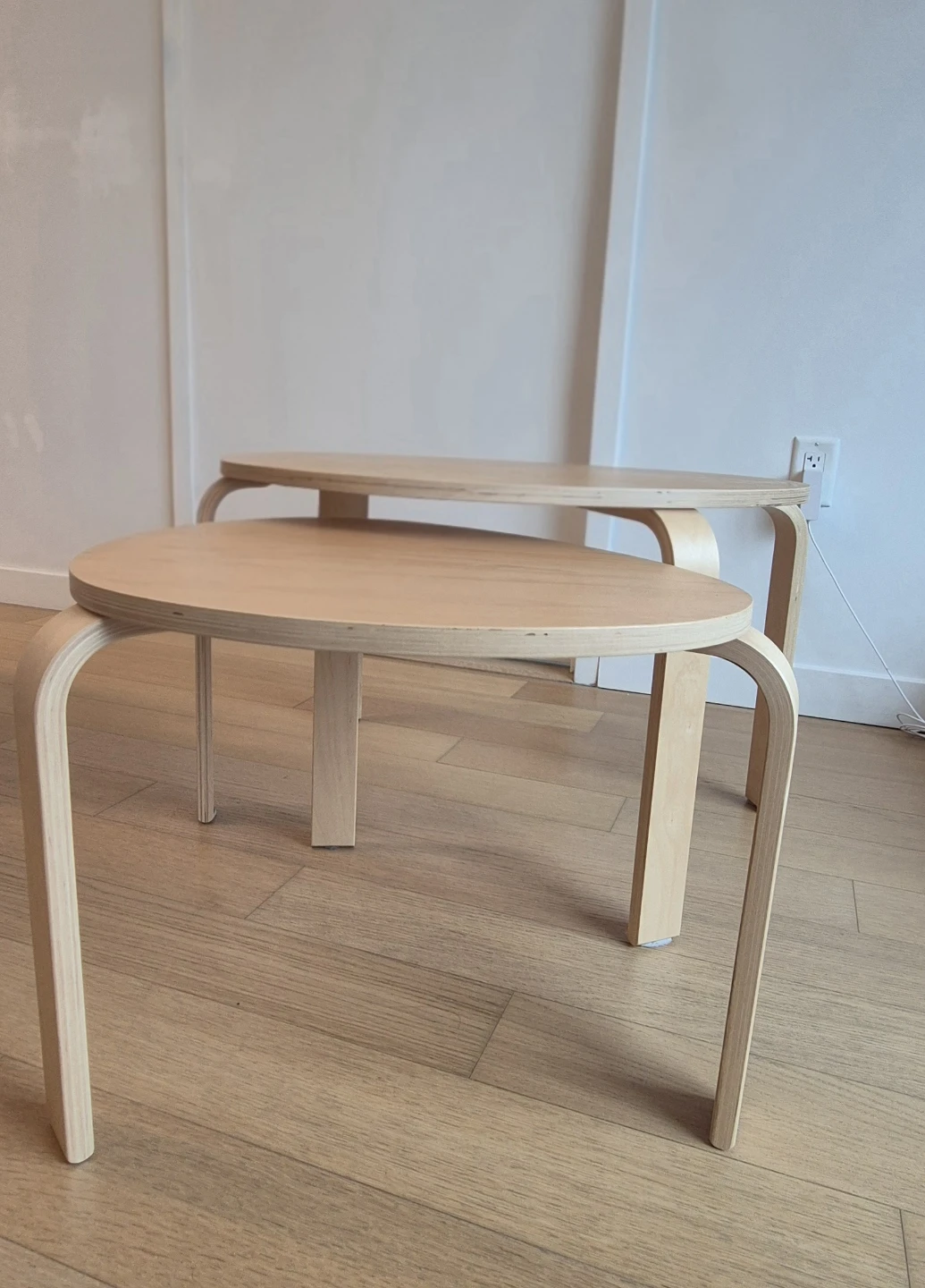 Set of 2 Nesting Birch Plywood Tables - photo 2