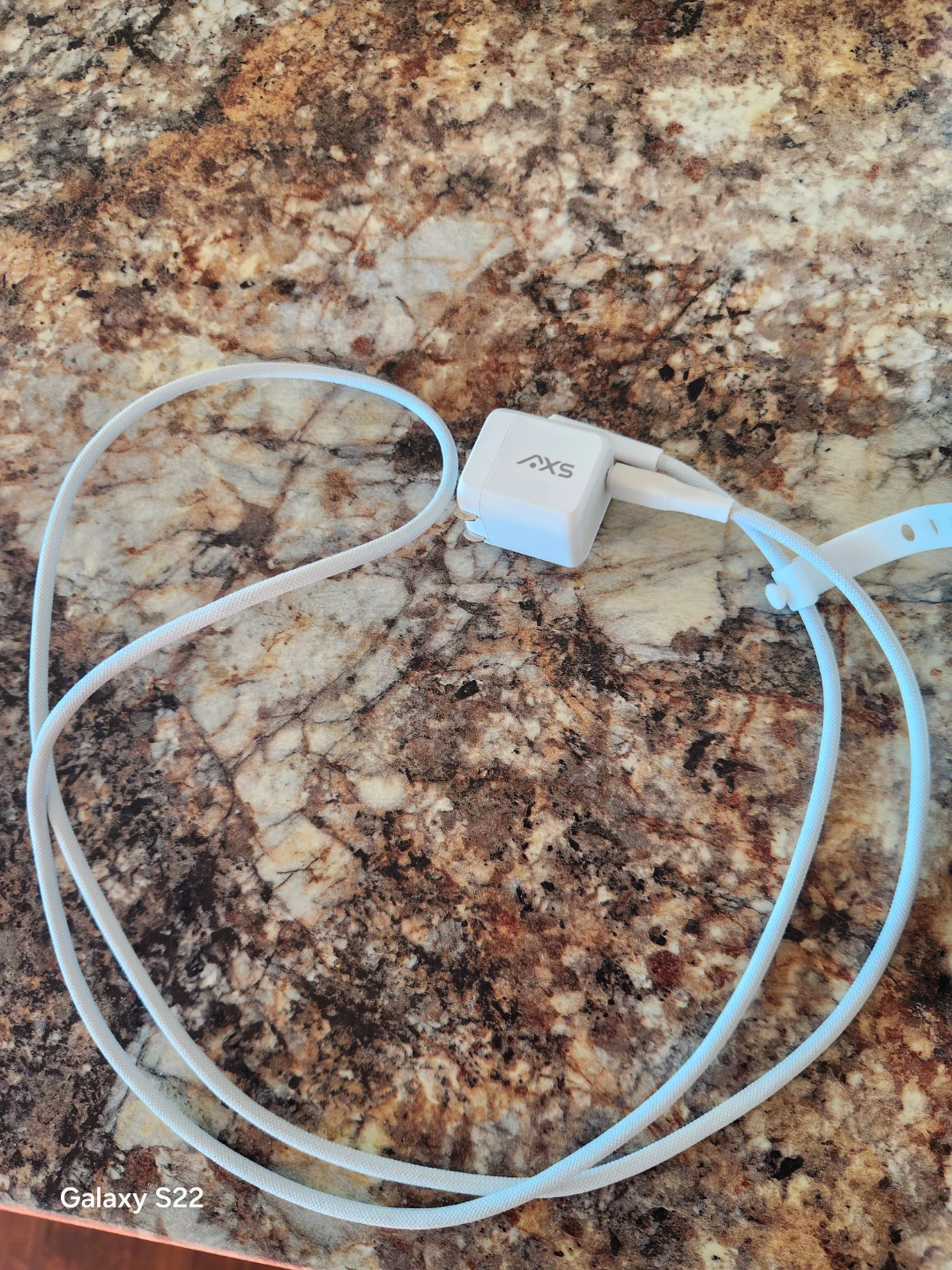 AXS Essential Charging Bundle