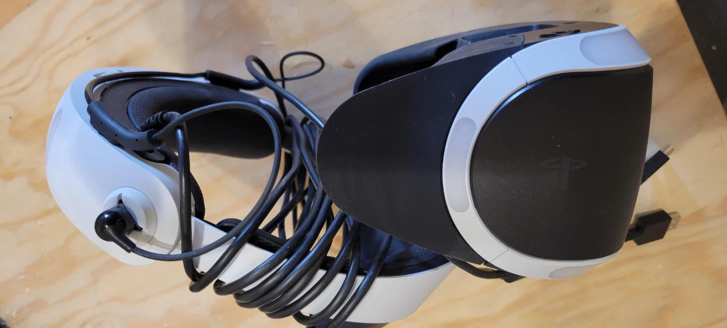 Sony PlayStation VR Headset - photo 3