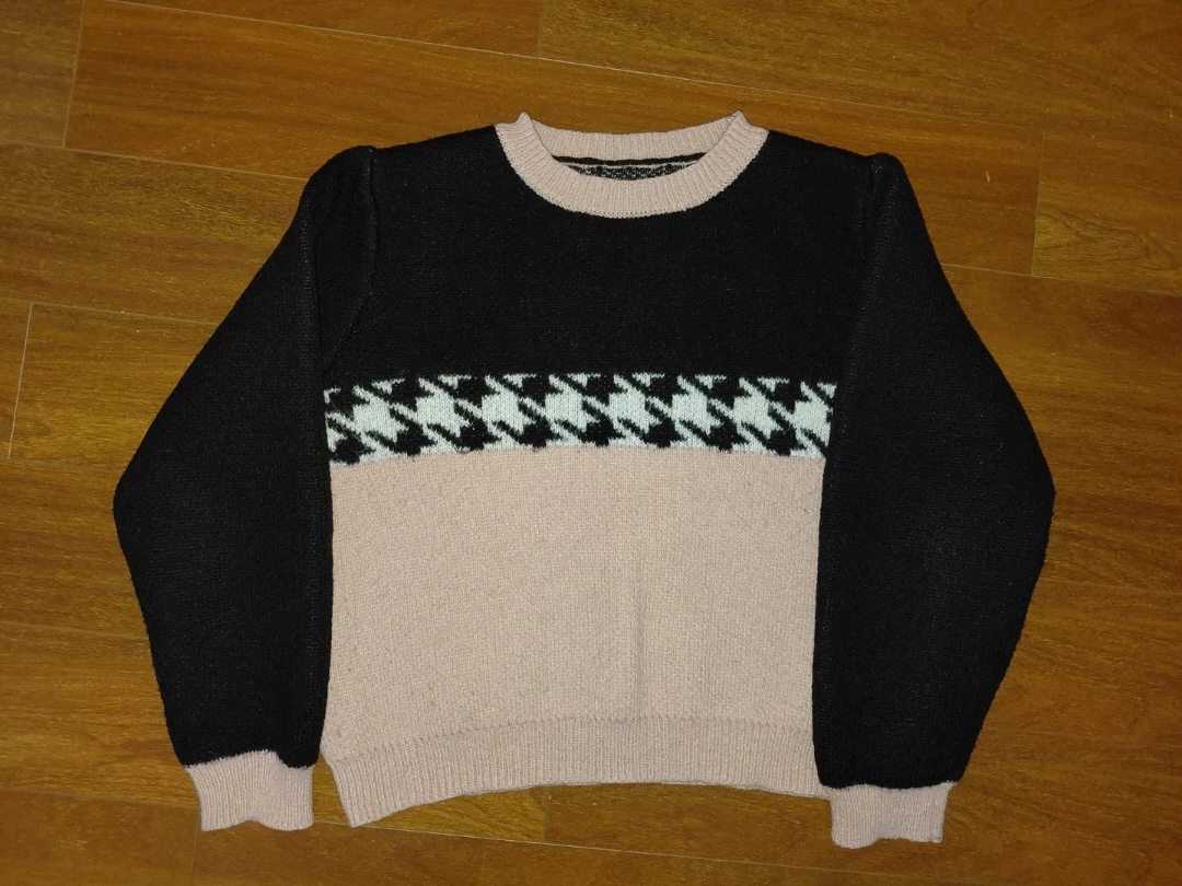 FREE! Women's sweaters and shirts size L - photo 2