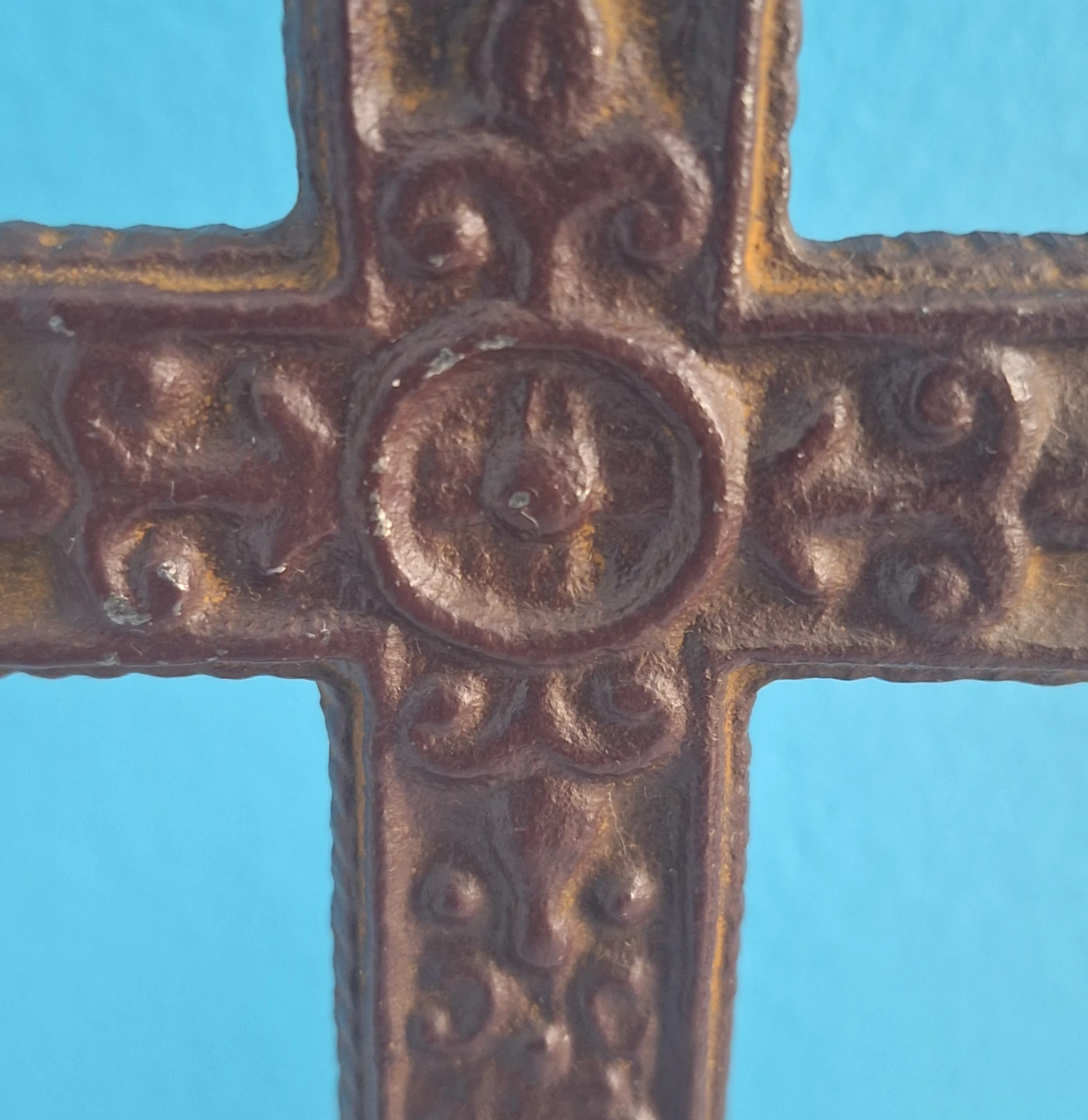 Vintage Ornate Cast Iron  Tabletop Cross - photo 4