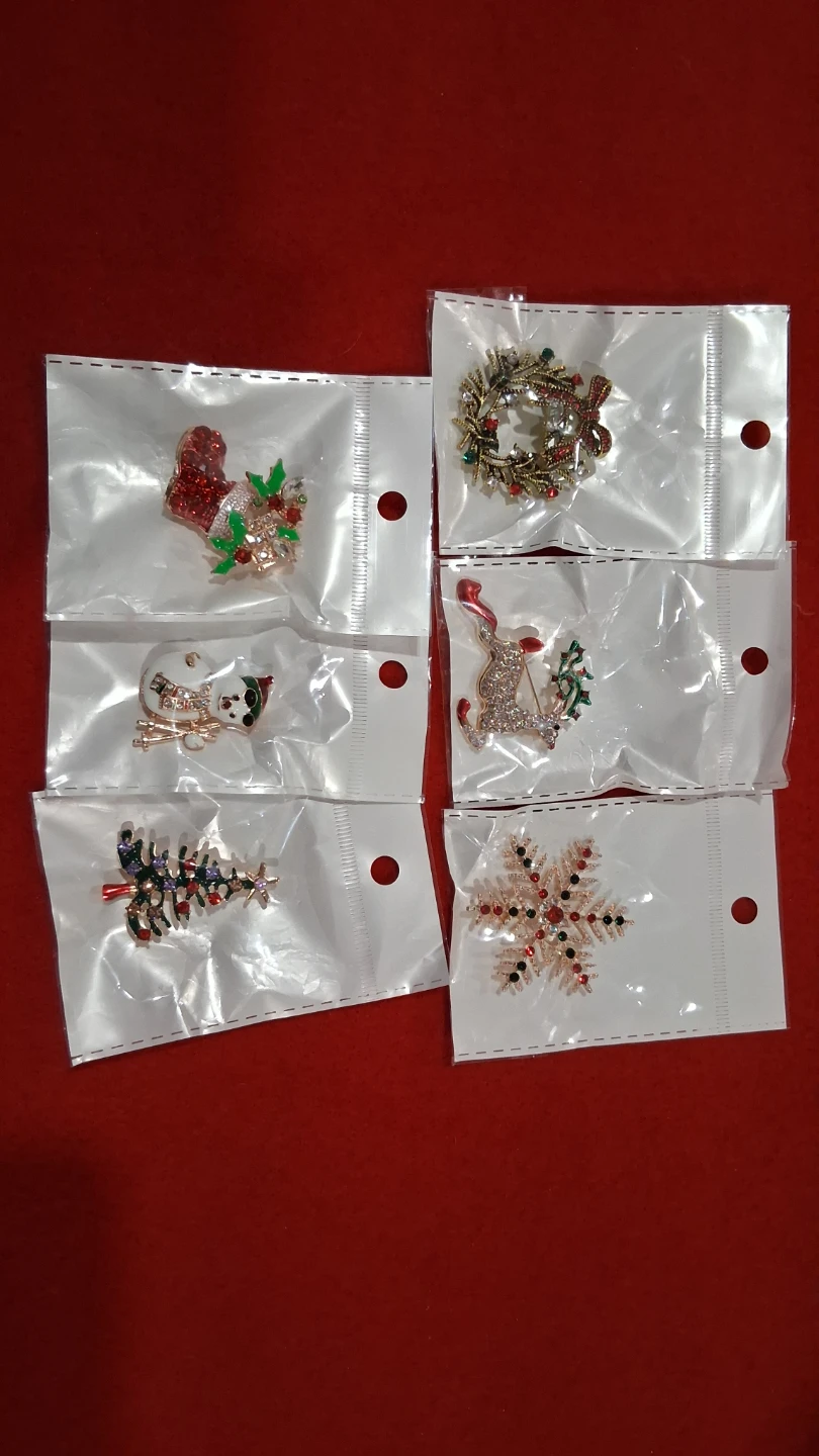 6 pcs unique and exquisite Christmas pin brooches - photo 2