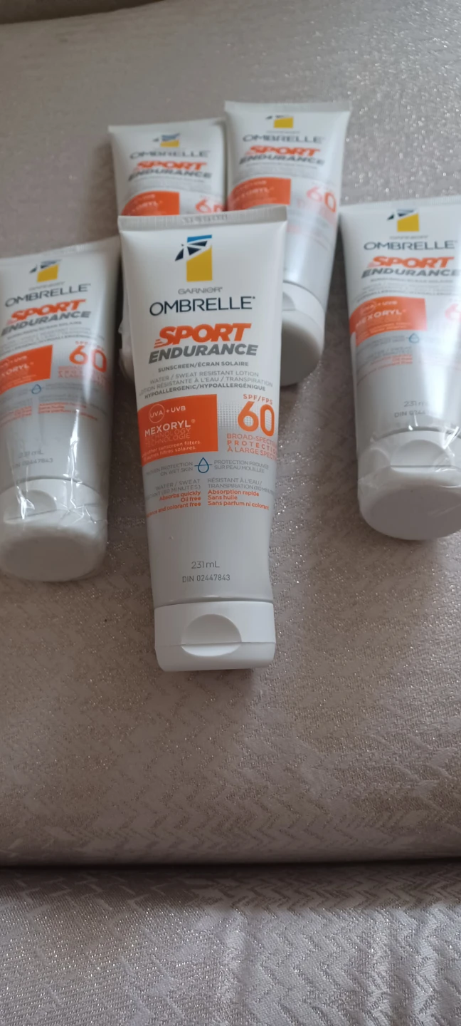 Garnier Ombrelle Sport Endurance SPF 60 Sunscreen 231 mL LOT - photo 2