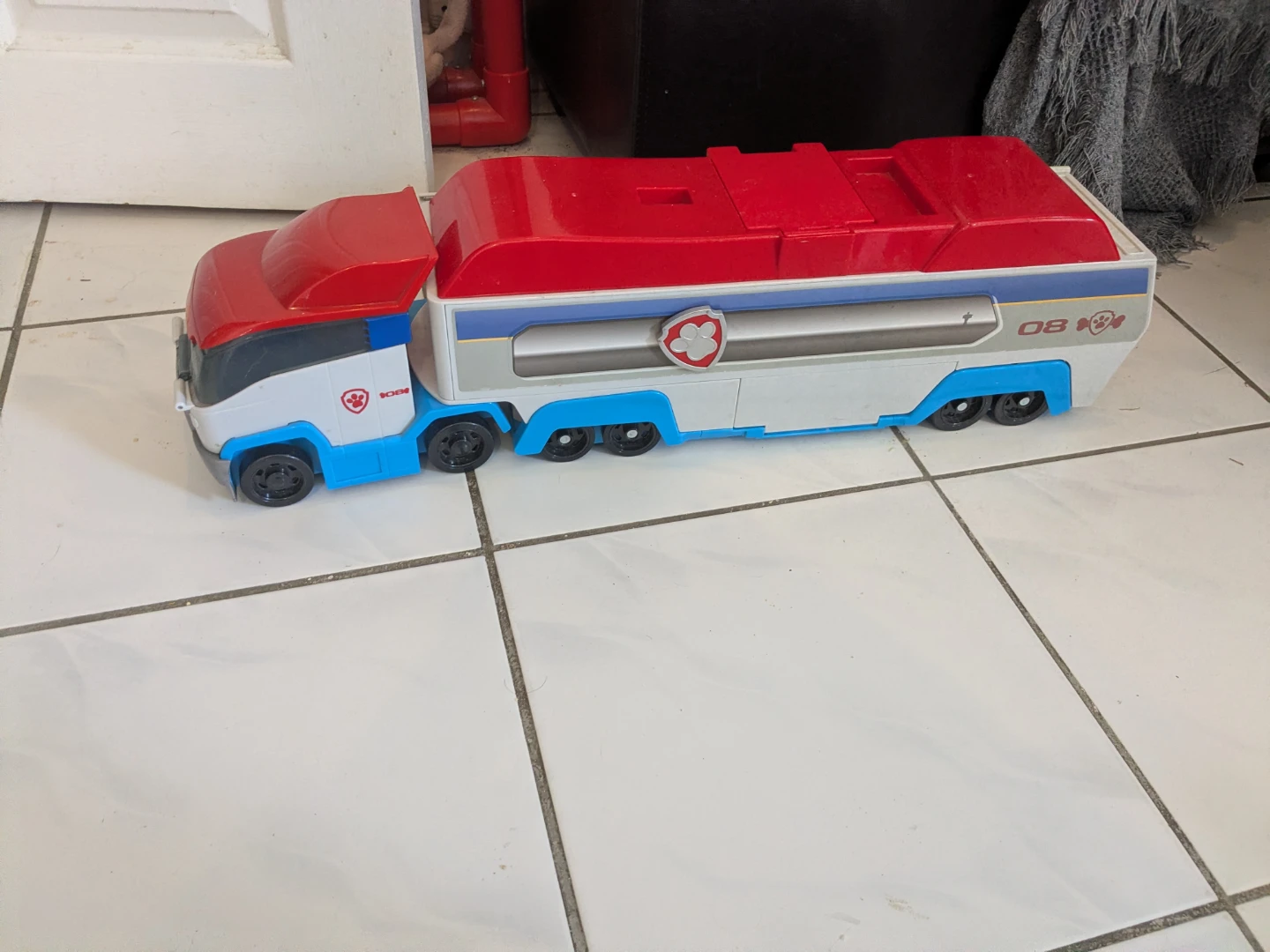Paw Patrol Command Centre Truck