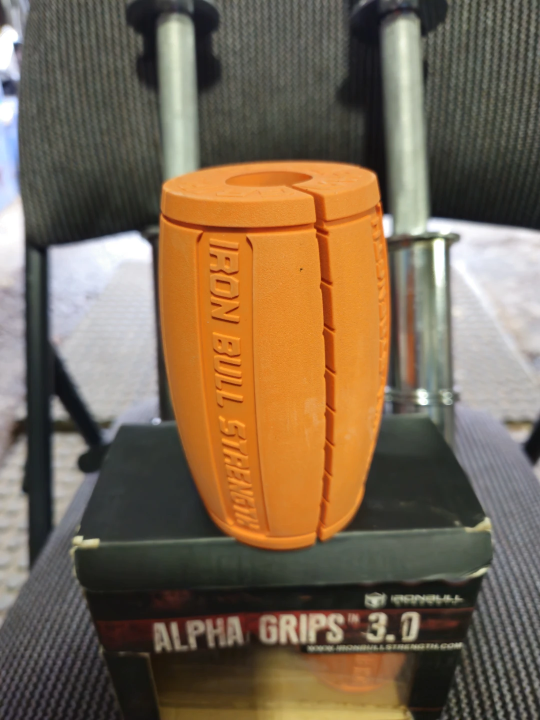 Iron Bull Strength Alpha Grips 3.0 - photo 2