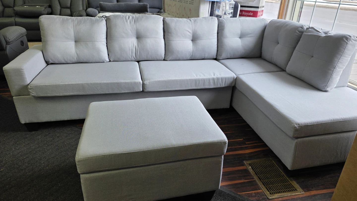 Brand new Grey Sectional Sofa with Storage Ottoman. All sealed - photo 3
