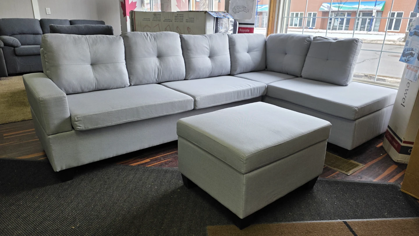Brand new Grey Sectional Sofa with Storage Ottoman. All sealed - photo 4