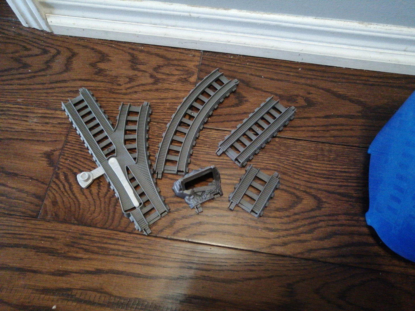 Train Track Storage Box and Tracks - photo 4