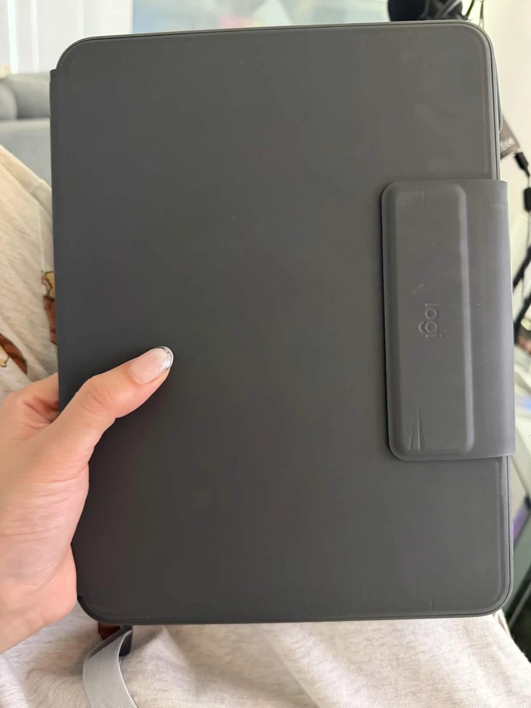 Logitech Slim Folio Pro 11 in Ipad pro 3rd gen - photo 2