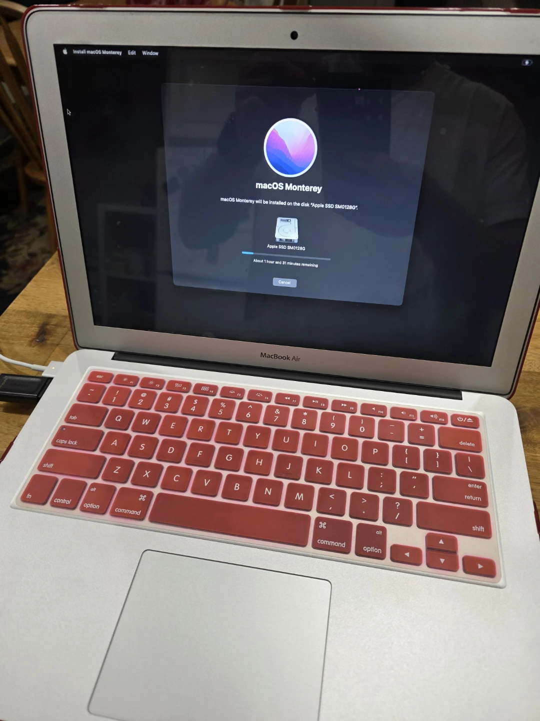 Apple MacBook Air (13-inch, 2017) - photo 2