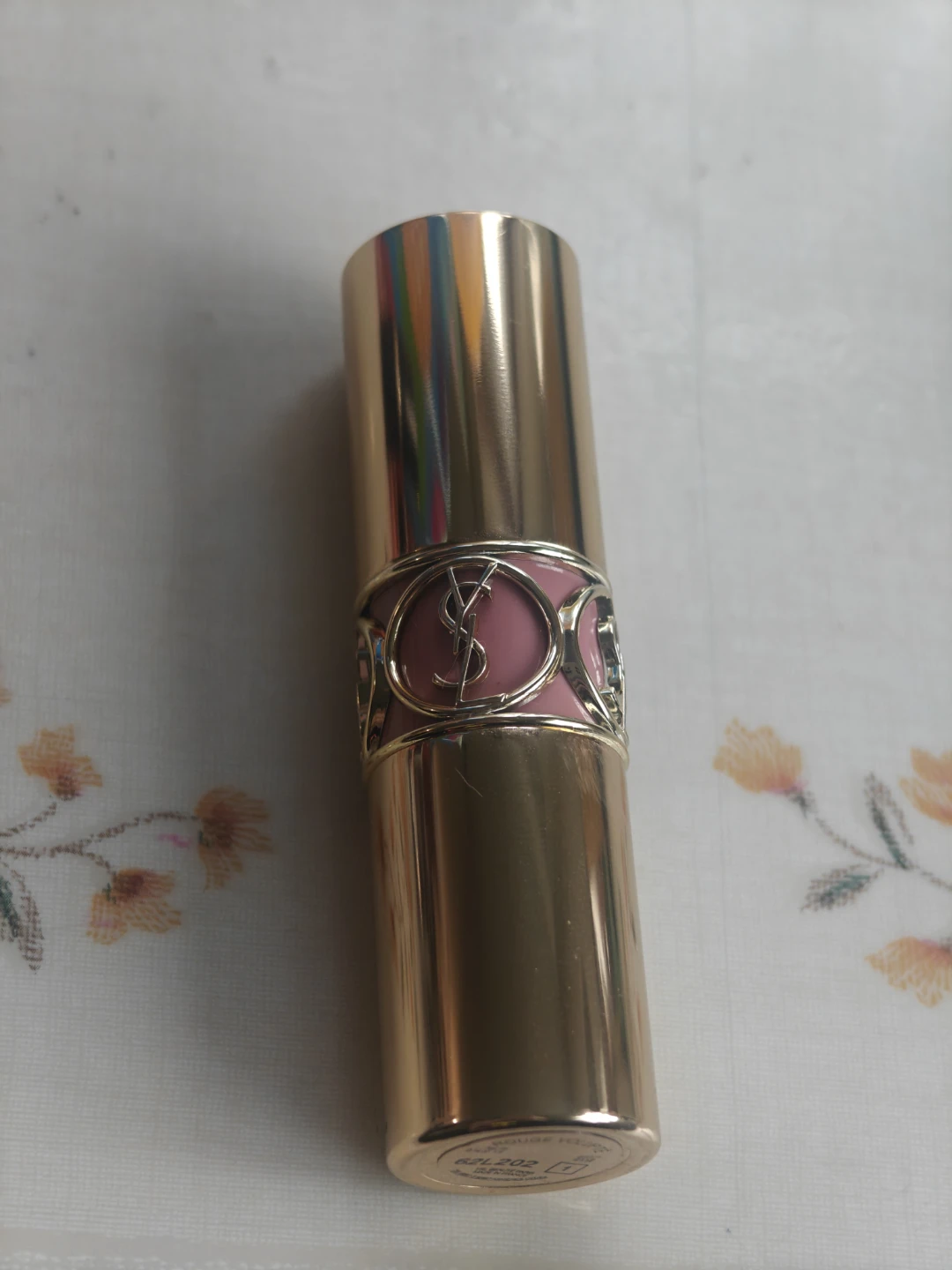 Yves Saint Laurent Rouge Volupté Lipstick 62 L202