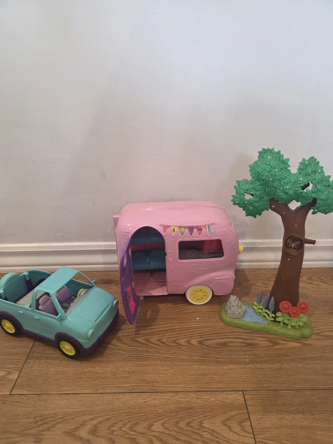 Calico Critters Camper Van and Accessories