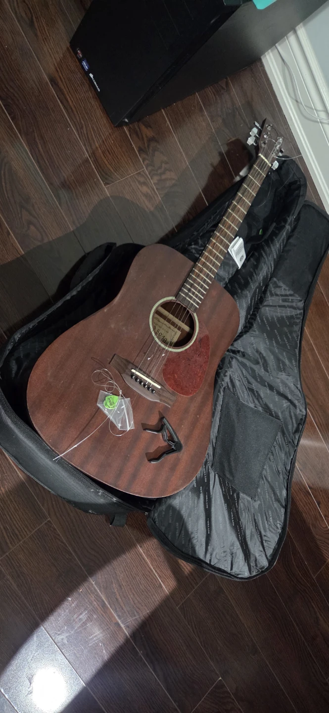 Wood Song WM-100 Acoustic Guitar with Capo