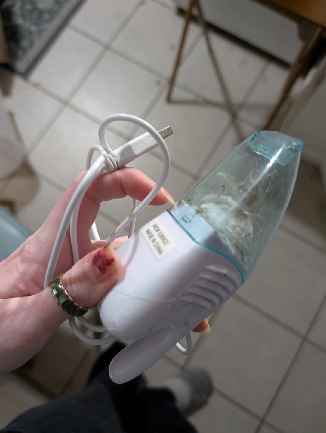 Mini Vacuum Cleaner - photo 3