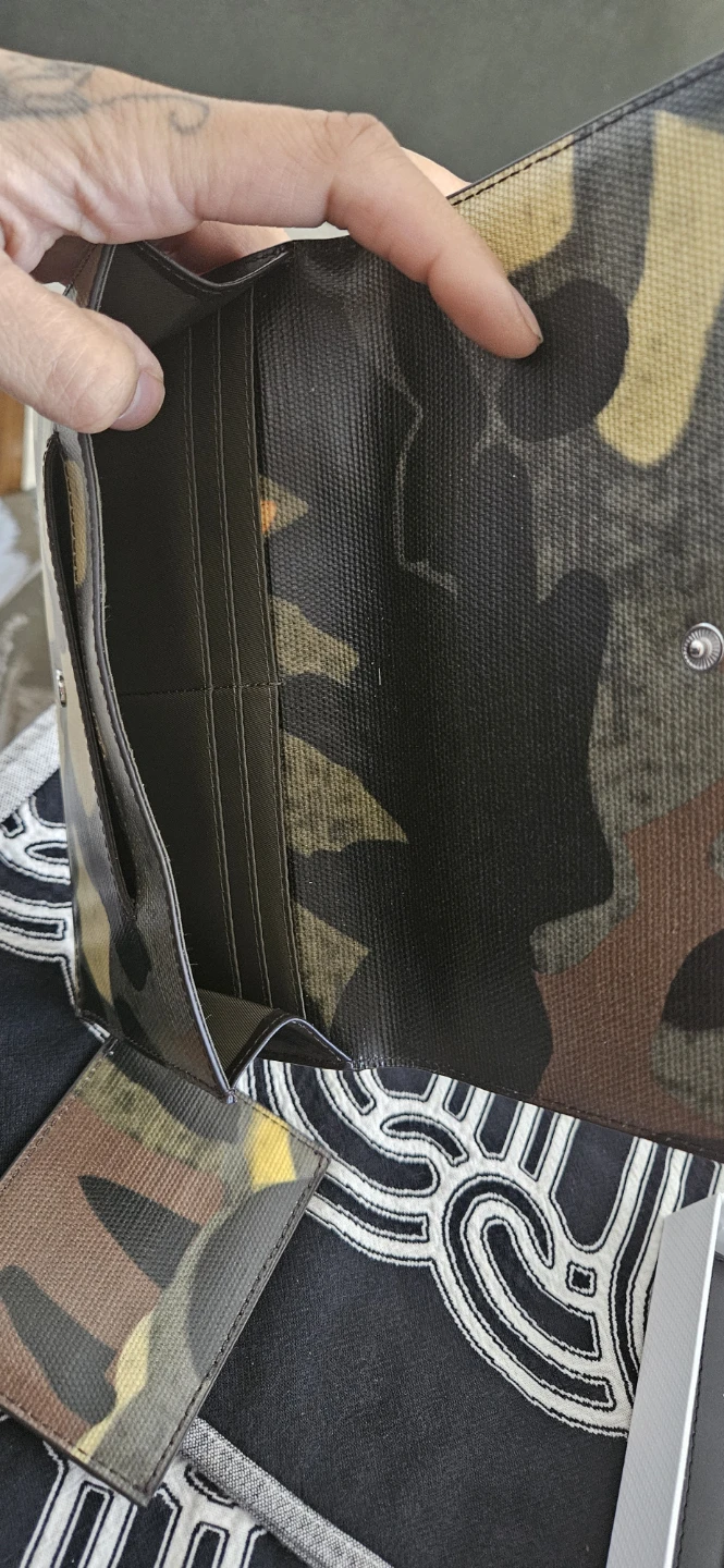 Lacoste Camo Wallet and Card Holder Set - photo 3