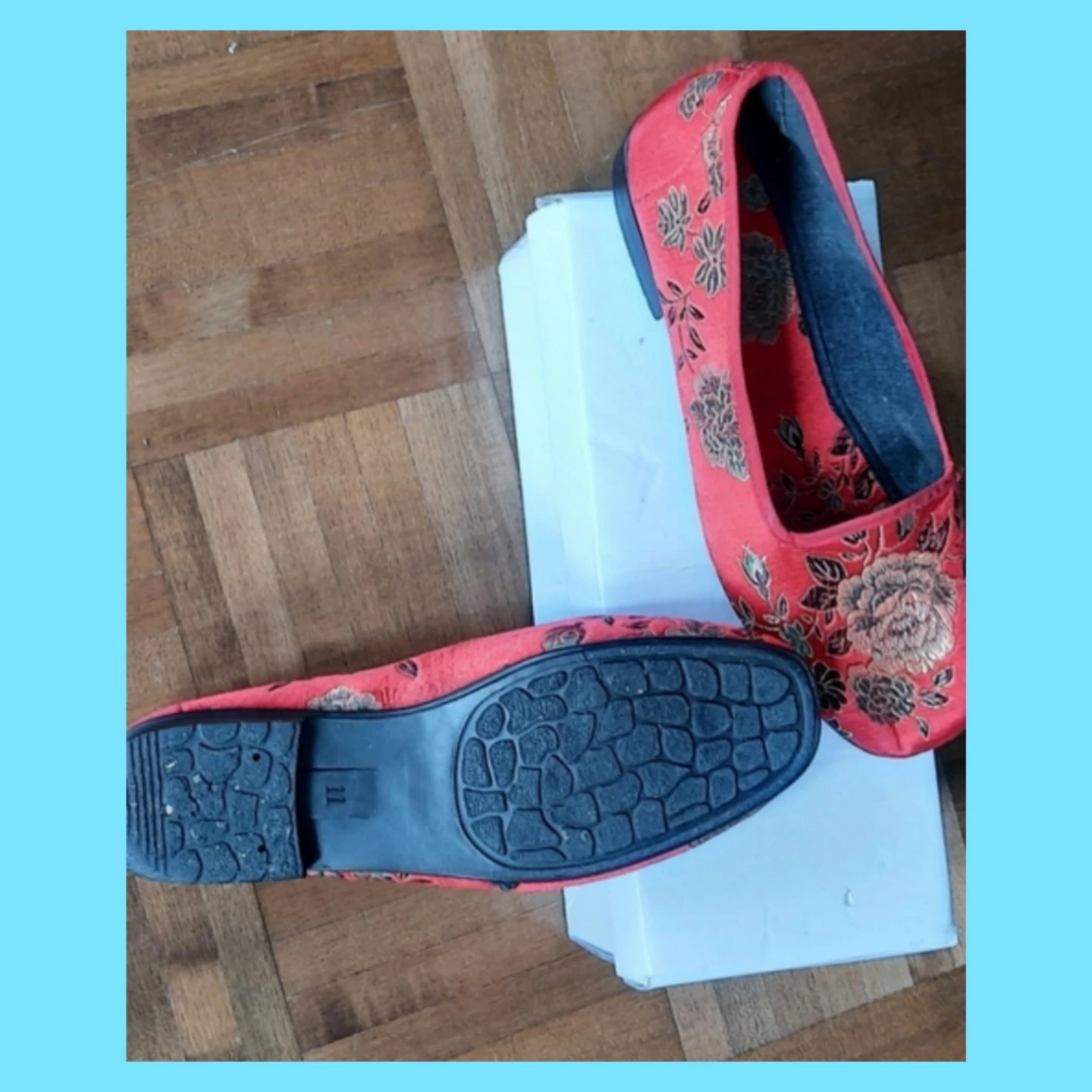 Red Floral Embroidered Ballet Flats - photo 3